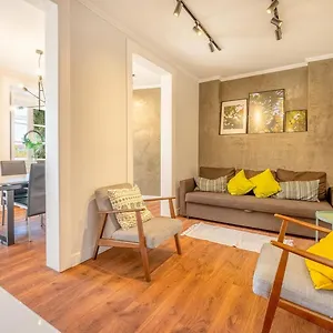 Guestready - Lemon House With Private Garden Lissabon