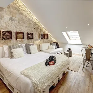 Sonel Investe Madalena 287 Boutique By Get Your Lisbon