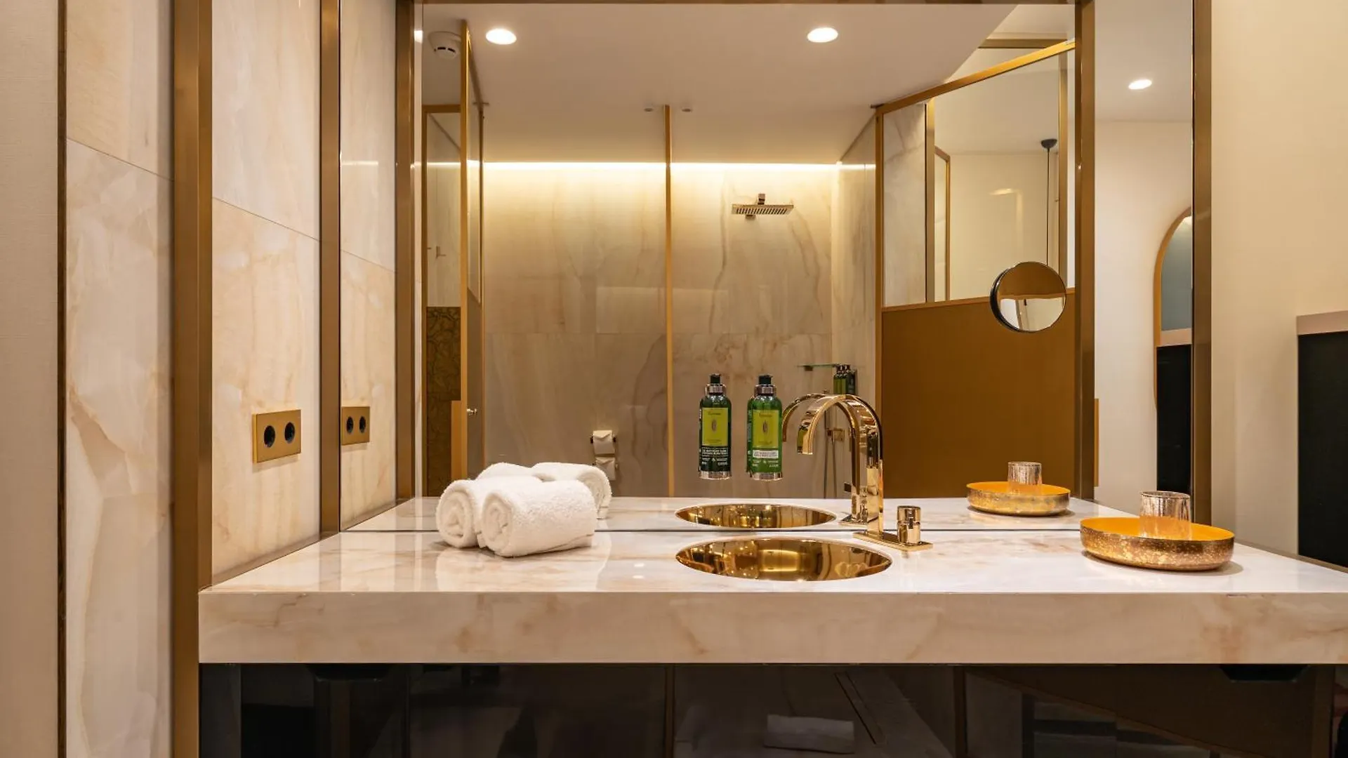 Madalena By The Beautique Hotels Lisbon 4*,